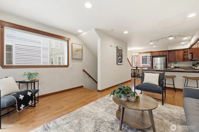 Property photo for 6825 Weedin Place Ne #a, Seattle photo 5