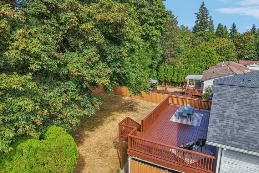 Property photo for 10132 Ne 144th Place, Kirkland photo 33