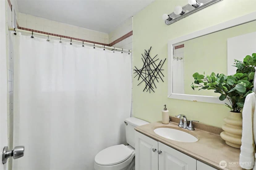 Property photo for 29751 3rd Avenue S, Federal Way photo 16