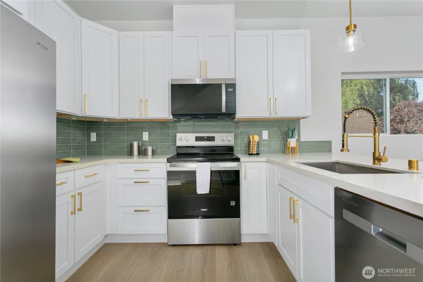 Property photo for 2216 N Proctor Street #b, Tacoma photo 11