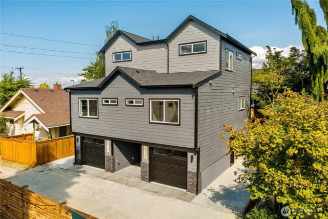 Property photo for 2216 N Proctor Street #b, Tacoma photo 2