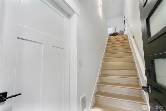 Property photo for 2216 N Proctor Street #c, Tacoma photo 5