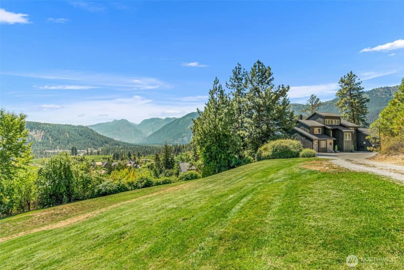 Property photo for 10460 Fox Road, Leavenworth photo 32