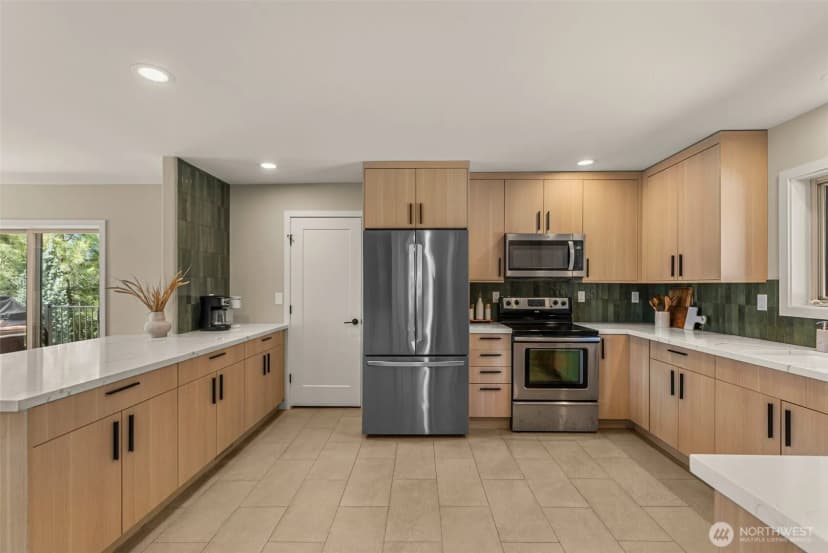Property photo for 10460 Fox Road, Leavenworth photo 6