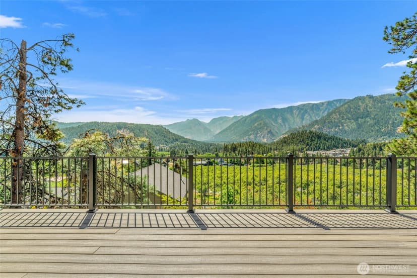 Property photo for 10460 Fox Road, Leavenworth photo 24