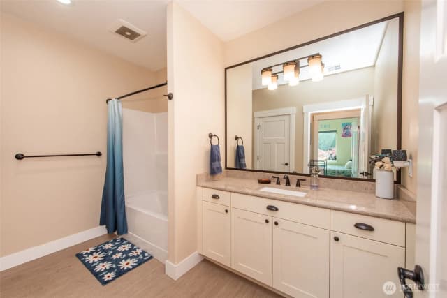 Property photo for 10 Perch Drive, Sequim photo 3