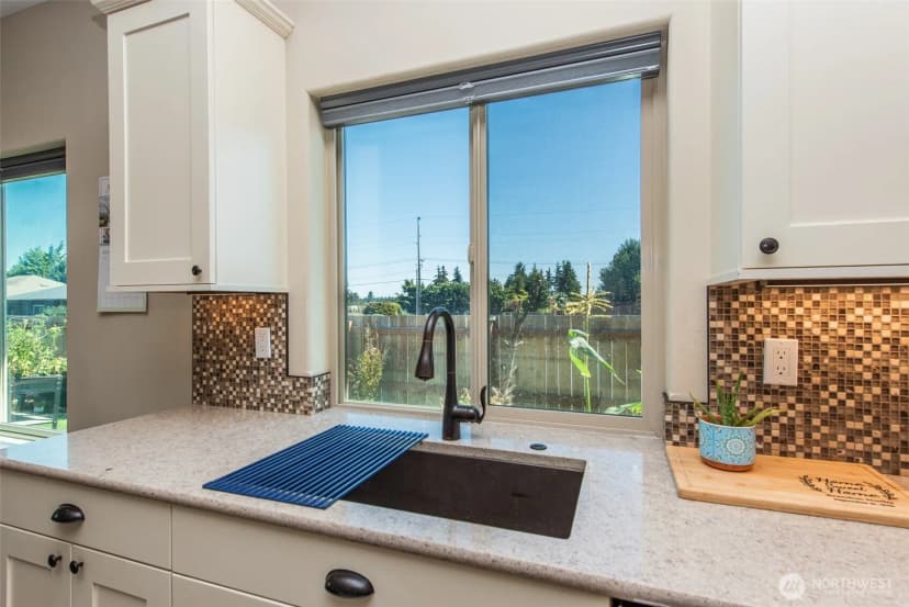 Property photo for 10 Perch Drive, Sequim photo 13