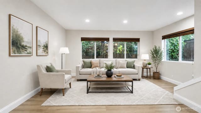 Property photo for 13367 Ambaum Boulevard Sw, Burien