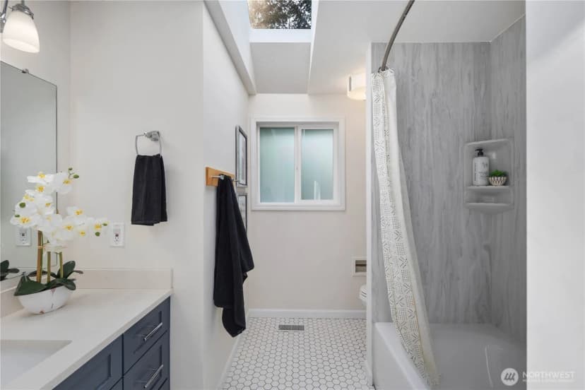 Property photo for 2104 139th Place Se, Mill Creek photo 18
