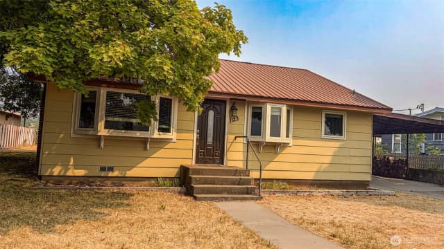 Property photo for 1123 Central Avenue, Oroville