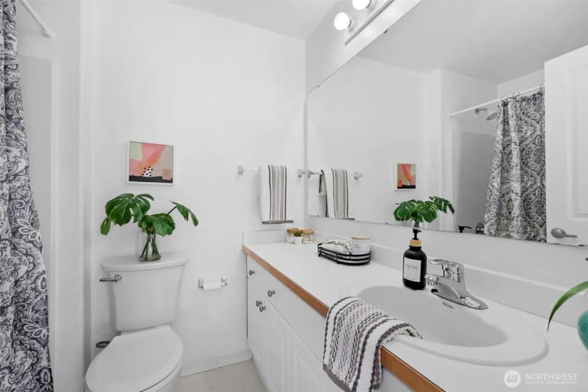 Property photo for 2522 Rucker Avenue #303, Everett photo 22