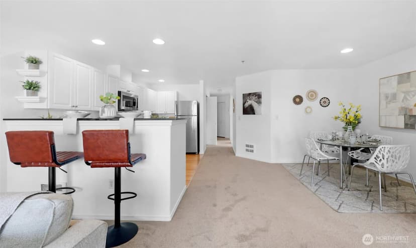 Property photo for 2522 Rucker Avenue #303, Everett photo 12