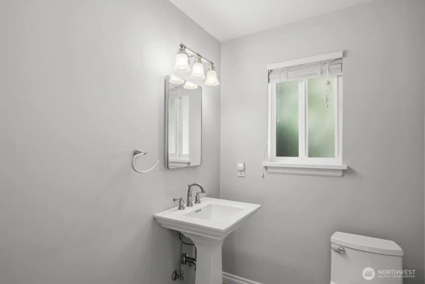 Property photo for 10419 16th Street E, Edgewood photo 26