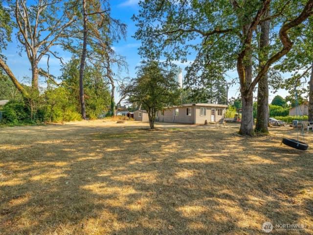 Property photo for 14429 Portland Avenue Sw, Lakewood photo 5