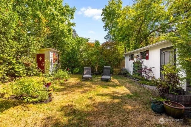Property photo for 535 S Henderson Street, Seattle photo 31