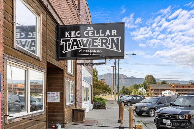 Property photo for 112 Pennsylvania Avenue, Cle Elum