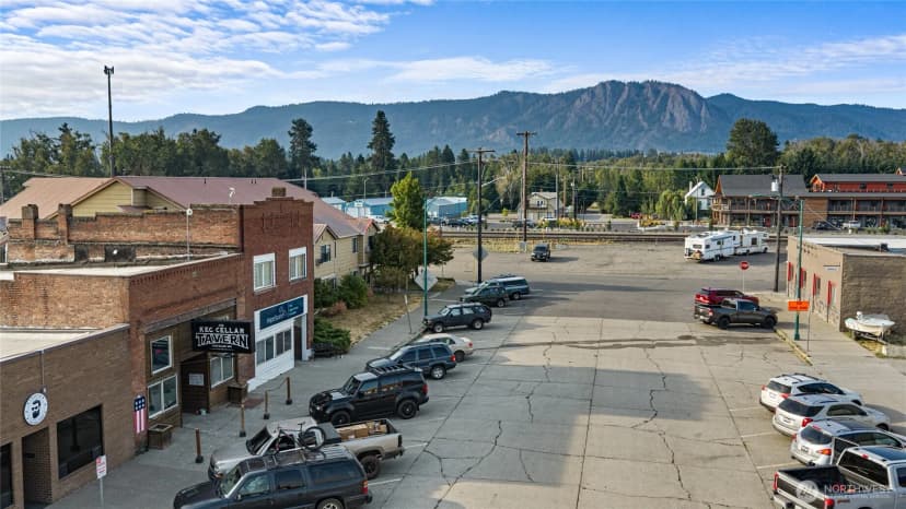 Property photo for 112 Pennsylvania Avenue, Cle Elum photo 31