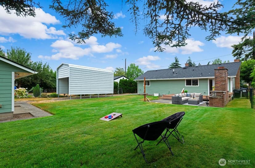 Property photo for 16026 16th Avenue Sw, Burien photo 28