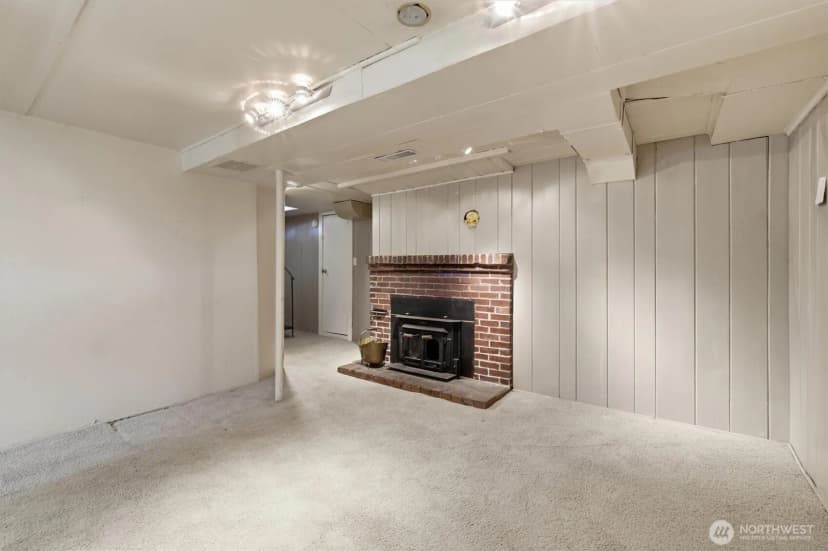 Property photo for 28748 Sound View Drive S, Des Moines photo 29
