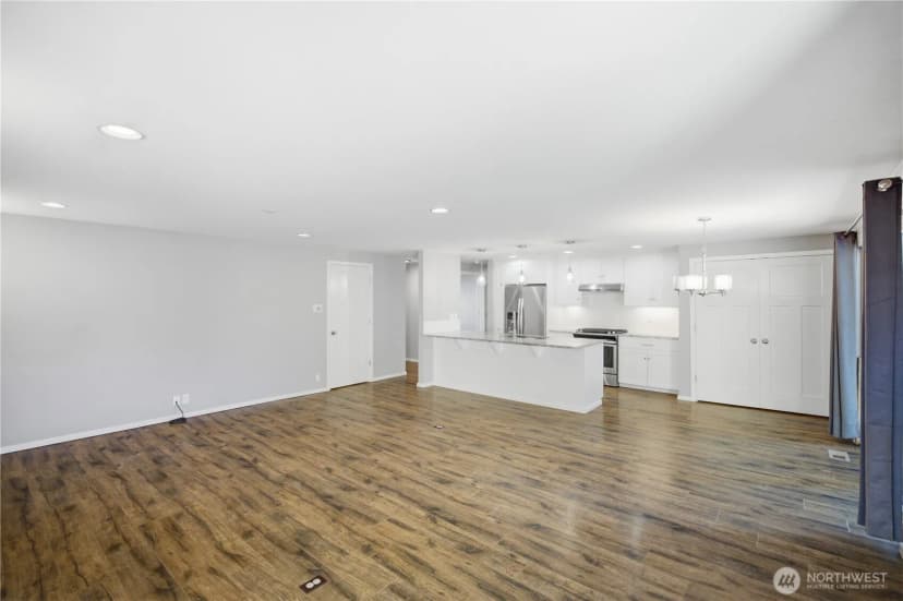 Property photo for 15952 Se 176th Place, Renton photo 10