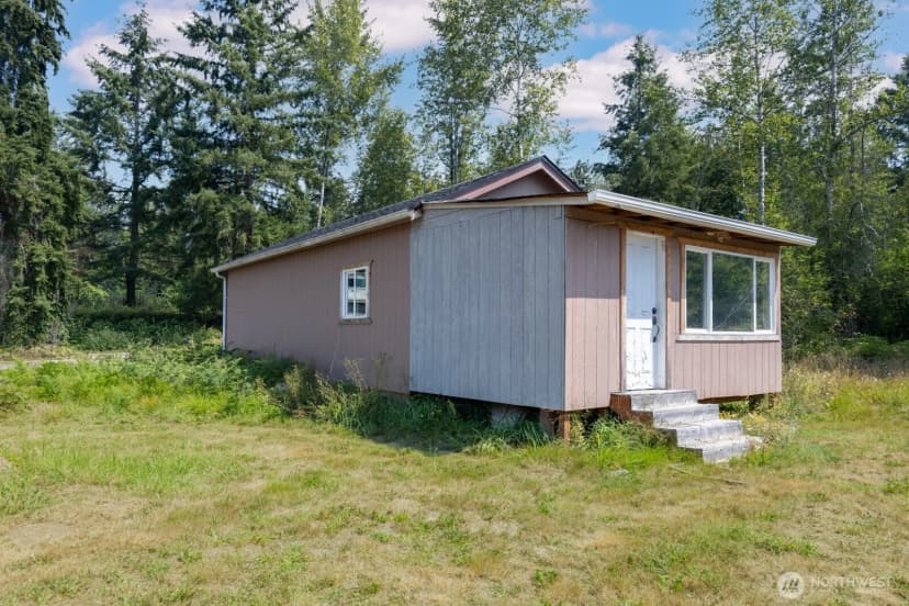 Property photo for 1519 State Rte 702 E, Roy photo 35