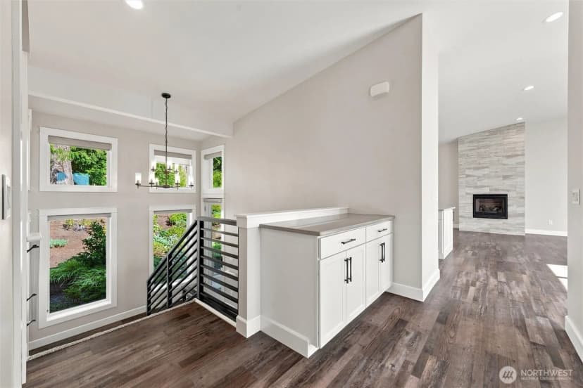 Property photo for 907 Chuckanut Drive, Bellingham photo 17