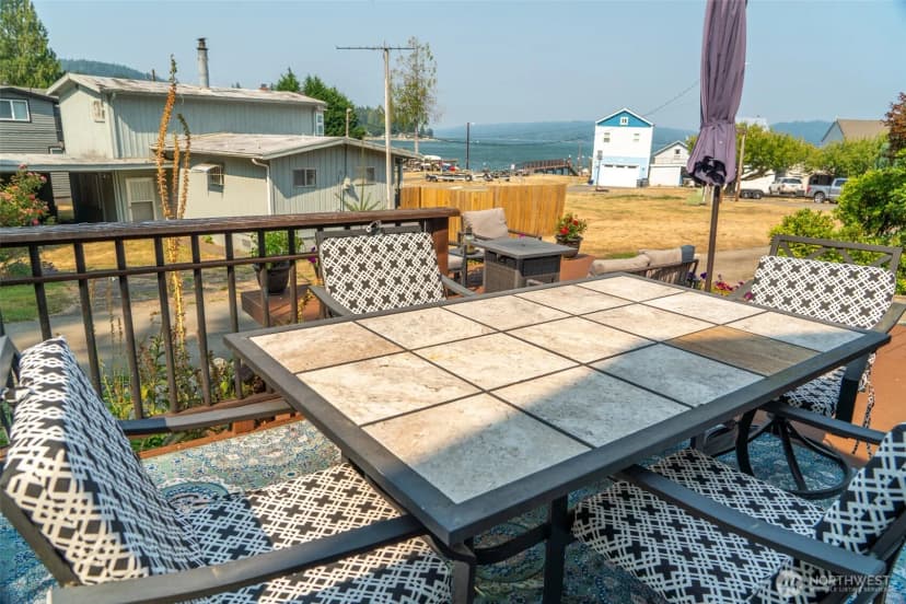Property photo for 20 N Tillicum Beach Lane N, Shelton photo 32