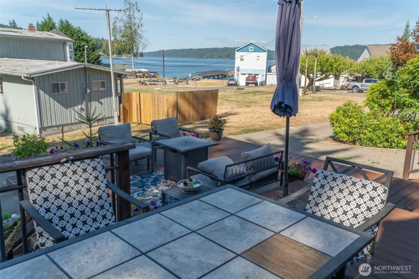 Property photo for 20 N Tillicum Beach Lane N, Shelton photo 6