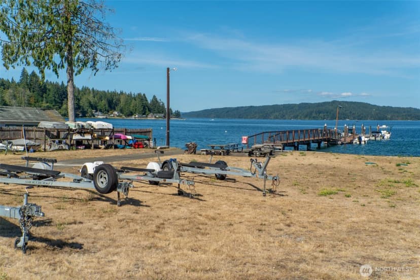 Property photo for 20 N Tillicum Beach Lane N, Shelton photo 35