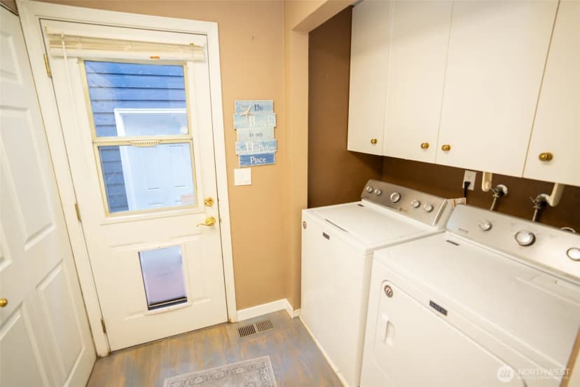 Property photo for 20 N Tillicum Beach Lane N, Shelton photo 16