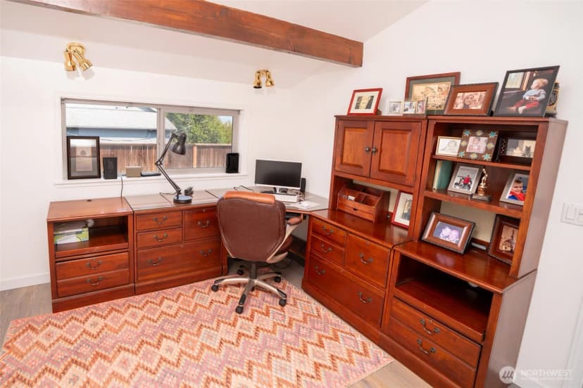 Property photo for 20 N Tillicum Beach Lane N, Shelton photo 26
