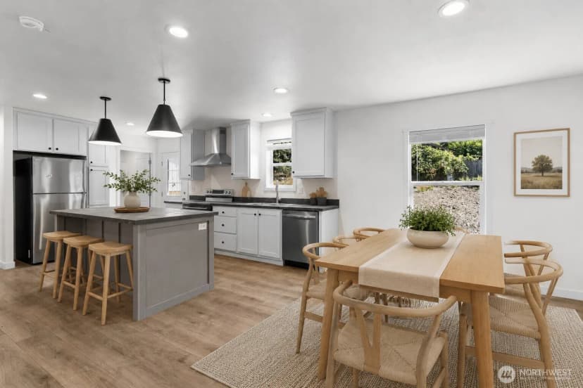 Property photo for 1243 Admirals Drive, Coupeville photo 8
