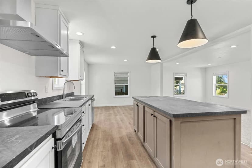 Property photo for 1243 Admirals Drive, Coupeville photo 16