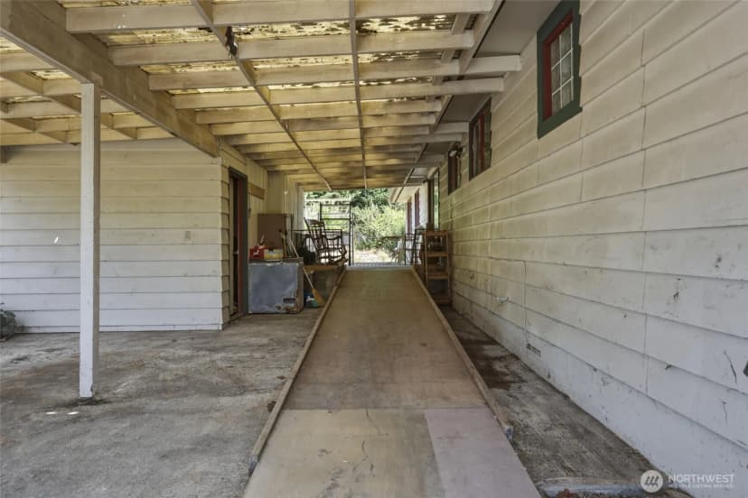 Property photo for 2130 Woodcrest Drive Se, Olympia photo 28