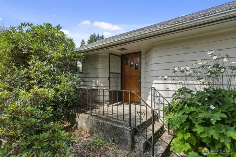 Property photo for 2130 Woodcrest Drive Se, Olympia photo 35