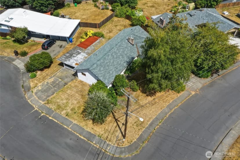 Property photo for 2130 Woodcrest Drive Se, Olympia photo 38