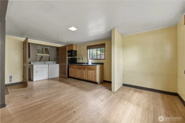 Property photo for 2130 Woodcrest Drive Se, Olympia photo 5