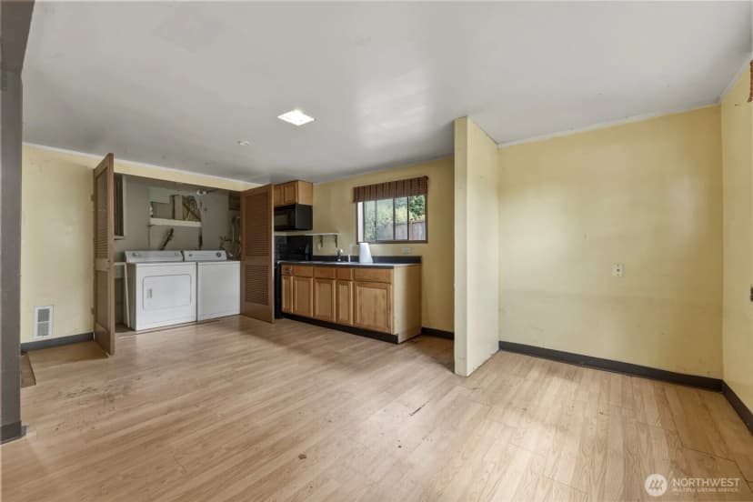 Property photo for 2130 Woodcrest Drive Se, Olympia photo 5