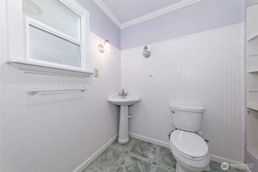 Property photo for 1306 Center Street, Shelton photo 23