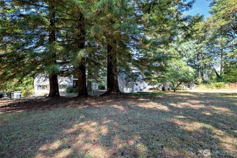 Property photo for 1306 Center Street, Shelton photo 39