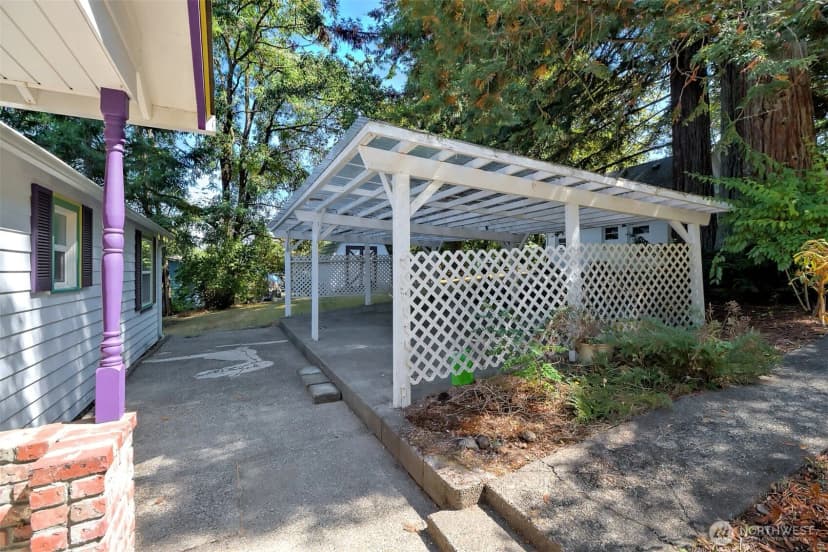 Property photo for 1306 Center Street, Shelton photo 29