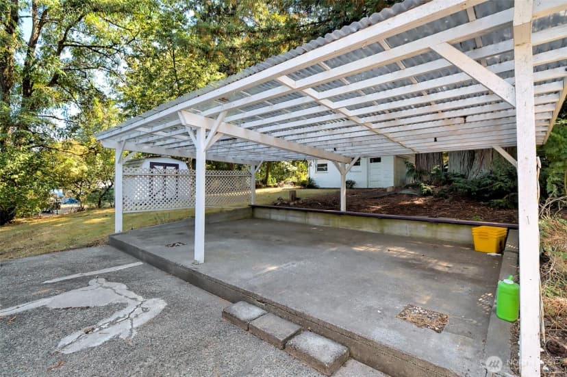 Property photo for 1306 Center Street, Shelton photo 28