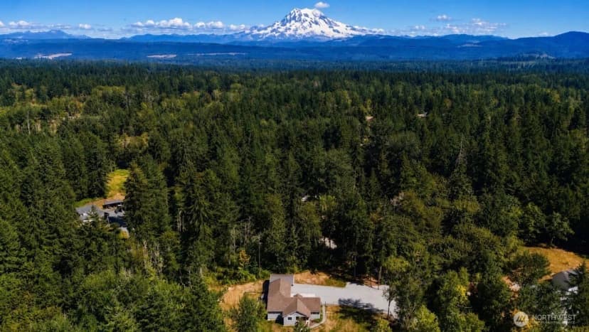 Property photo for 32503 Webster Road E, Eatonville photo 2
