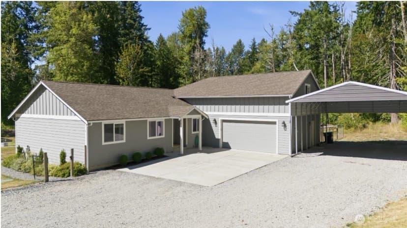 Property photo for 32503 Webster Road E, Eatonville