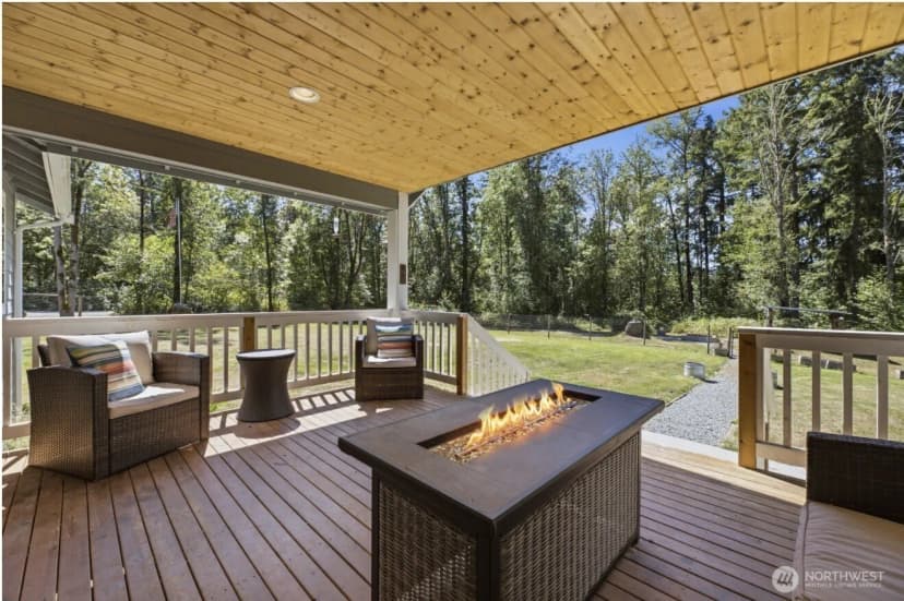 Property photo for 32503 Webster Road E, Eatonville photo 30
