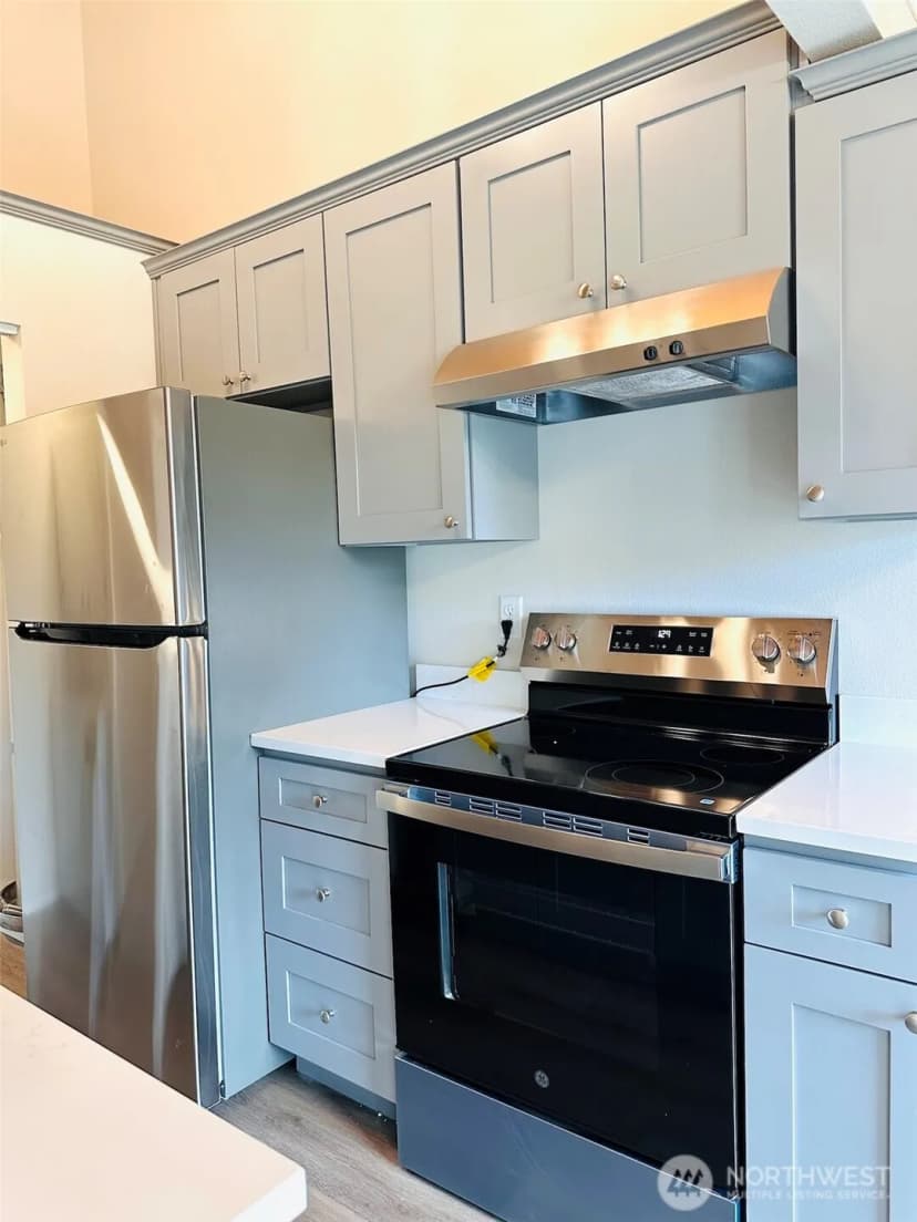Property photo for 2020 Grant Avenue S #c301, Renton photo 9