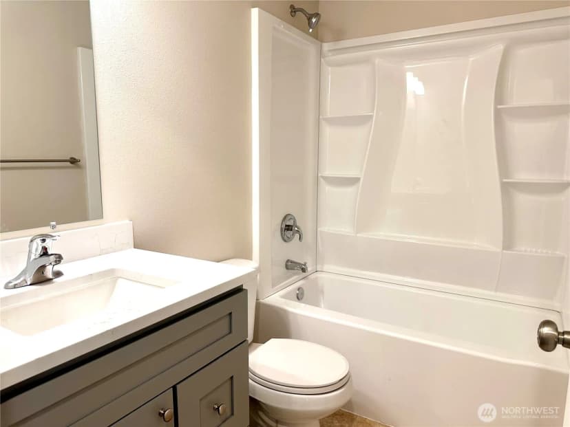 Property photo for 2020 Grant Avenue S #c301, Renton photo 18