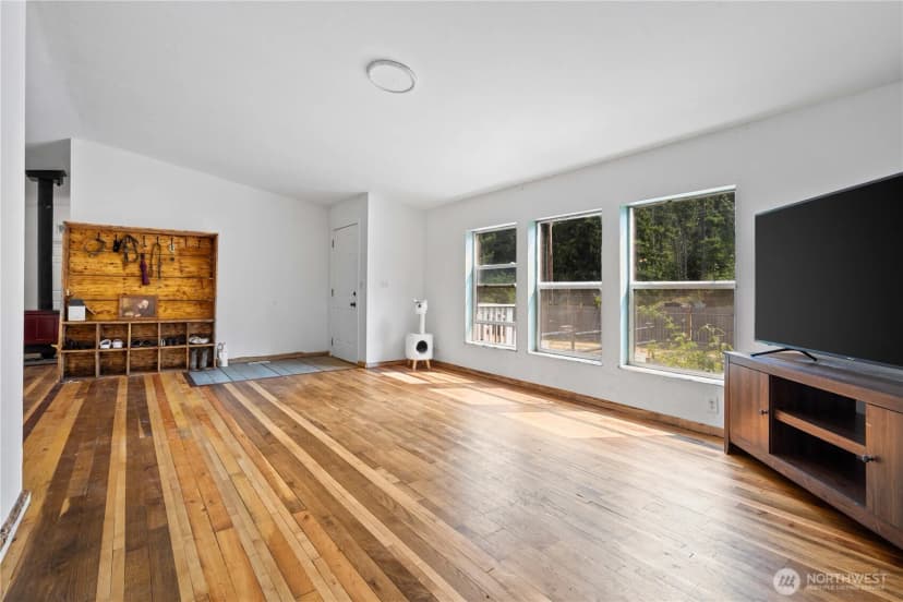 Property photo for 18109 Bald Hill Rd Se, Yelm photo 6