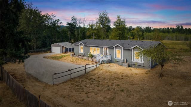 Property photo for 18109 Bald Hill Rd Se, Yelm photo 2