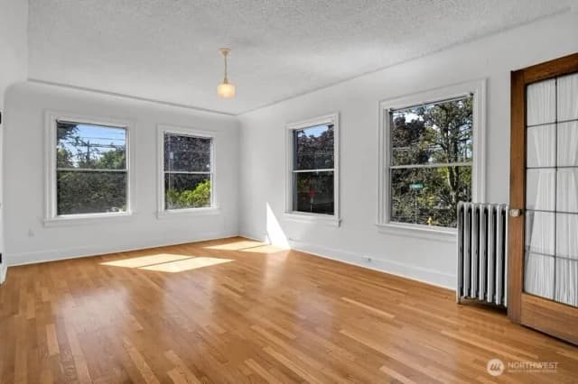 Property photo for 756 Broadway Avenue E #202, Seattle photo 3